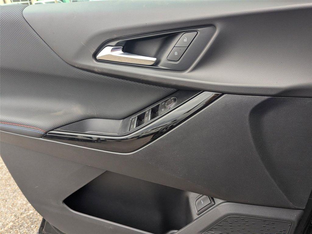 new 2026 Chevrolet Equinox car, priced at $36,209