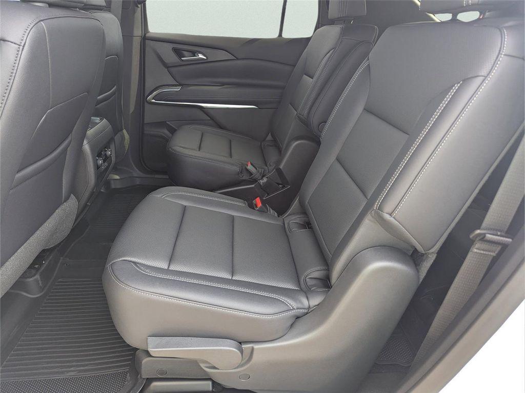 new 2026 Chevrolet Traverse car, priced at $41,984