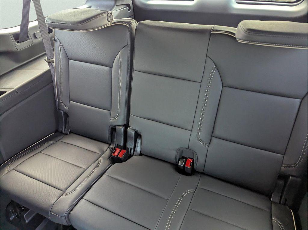 new 2025 Chevrolet Suburban car, priced at $71,810