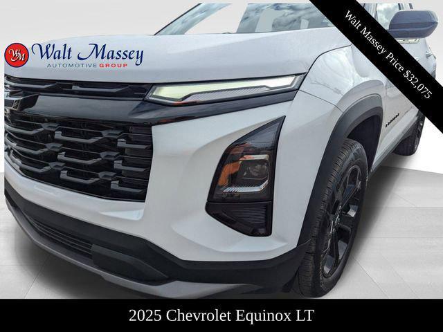 new 2025 Chevrolet Equinox car, priced at $32,075