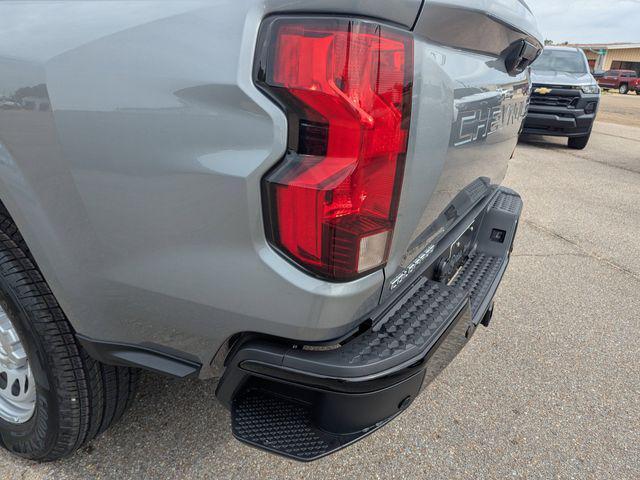 new 2025 Chevrolet Colorado car, priced at $33,260