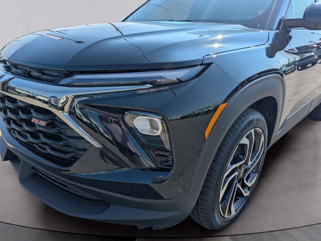 new 2026 Chevrolet TrailBlazer car, priced at $27,606