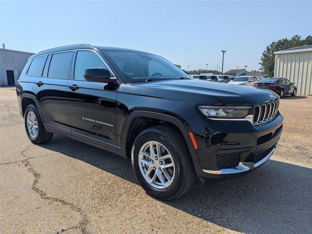 used 2023 Jeep Grand Cherokee L car, priced at $26,399