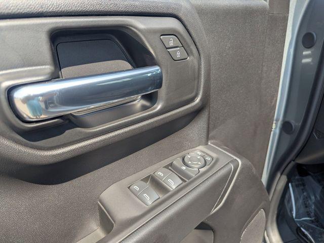 new 2025 Chevrolet Silverado 1500 car, priced at $42,367
