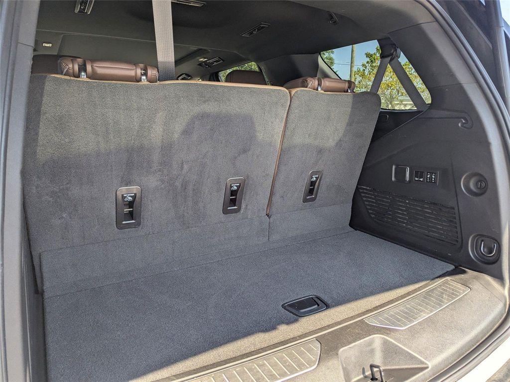 used 2024 Chevrolet Tahoe car, priced at $62,999