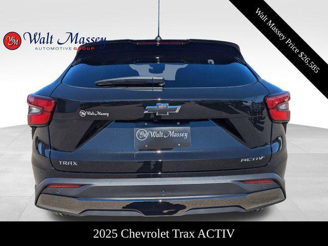 new 2025 Chevrolet Trax car, priced at $26,585