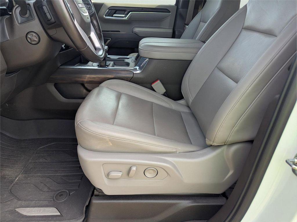 used 2023 GMC Sierra 1500 car, priced at $45,249