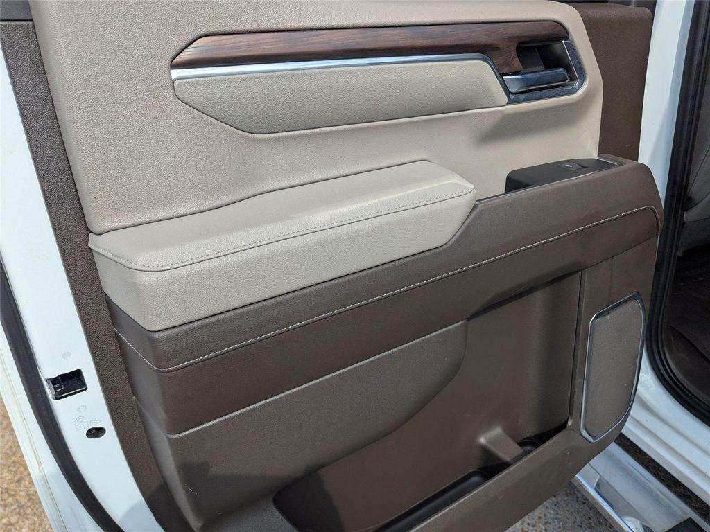 used 2023 GMC Sierra 1500 car, priced at $45,249