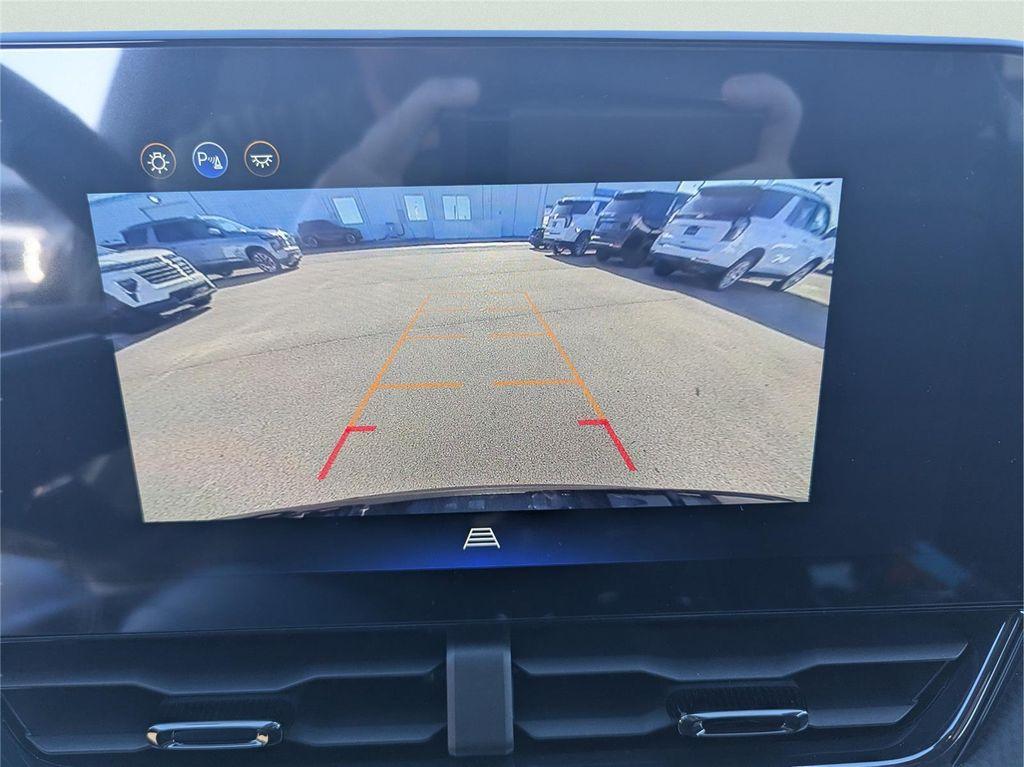 new 2026 Chevrolet Equinox car, priced at $35,904