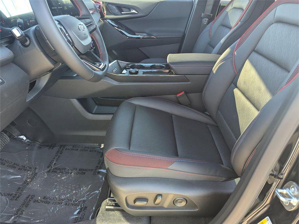 new 2026 Chevrolet Equinox car, priced at $35,904