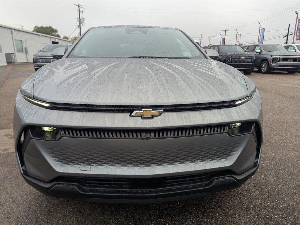 new 2026 Chevrolet Equinox EV car, priced at $35,535