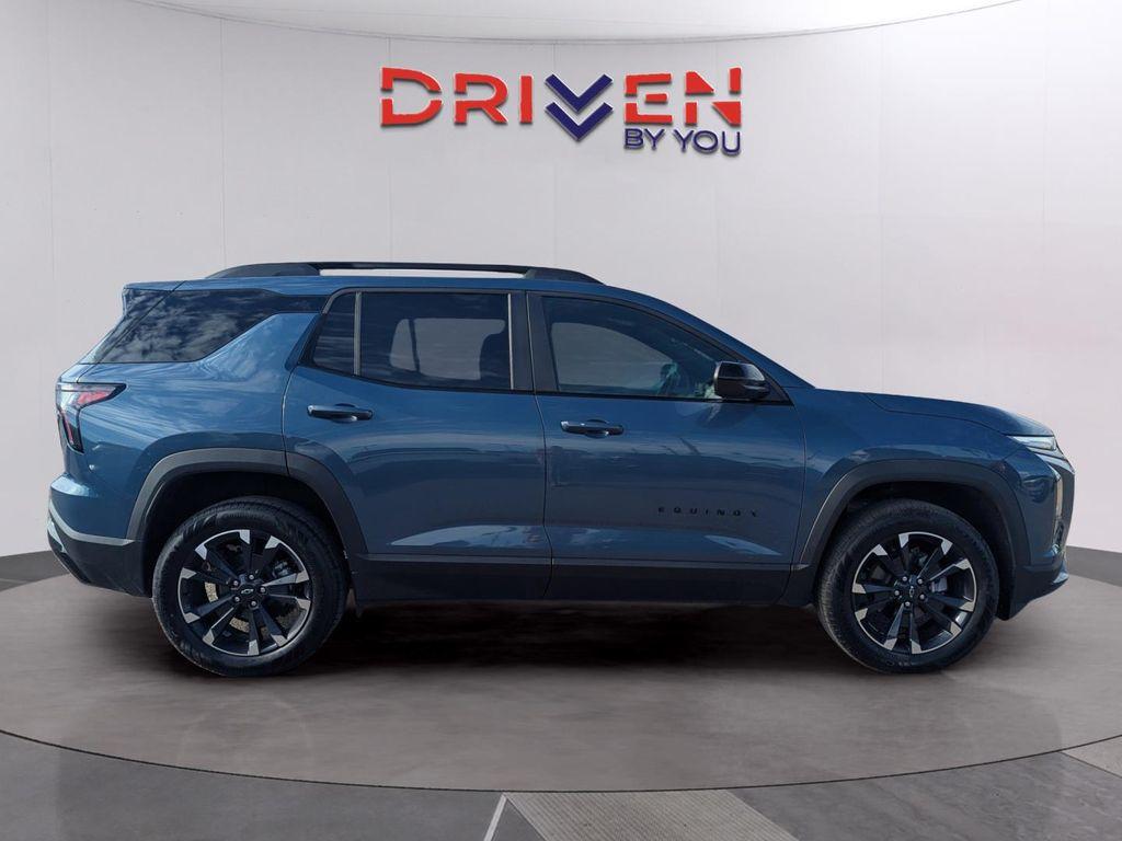 new 2026 Chevrolet Equinox car, priced at $35,059