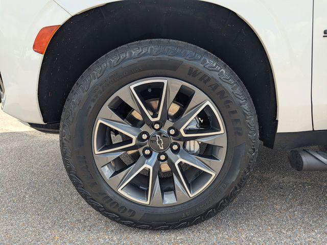 used 2023 Chevrolet Suburban car, priced at $61,999
