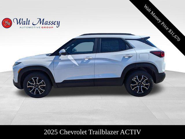 new 2025 Chevrolet TrailBlazer car, priced at $31,670