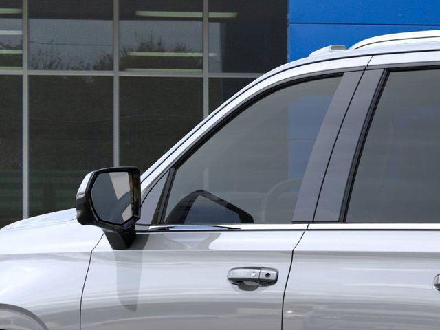 new 2025 Chevrolet Suburban car, priced at $70,267