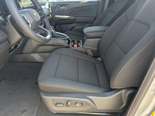 new 2025 Chevrolet Colorado car, priced at $37,176