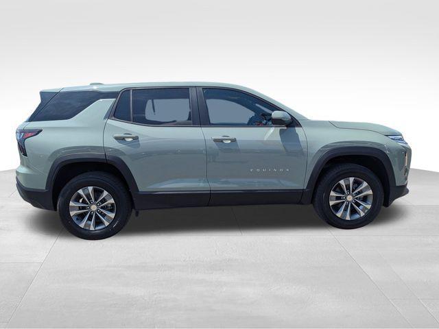 new 2026 Chevrolet Equinox car, priced at $28,915
