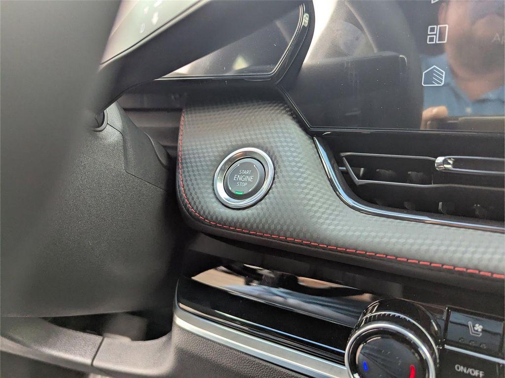 new 2026 Chevrolet Equinox car, priced at $37,101