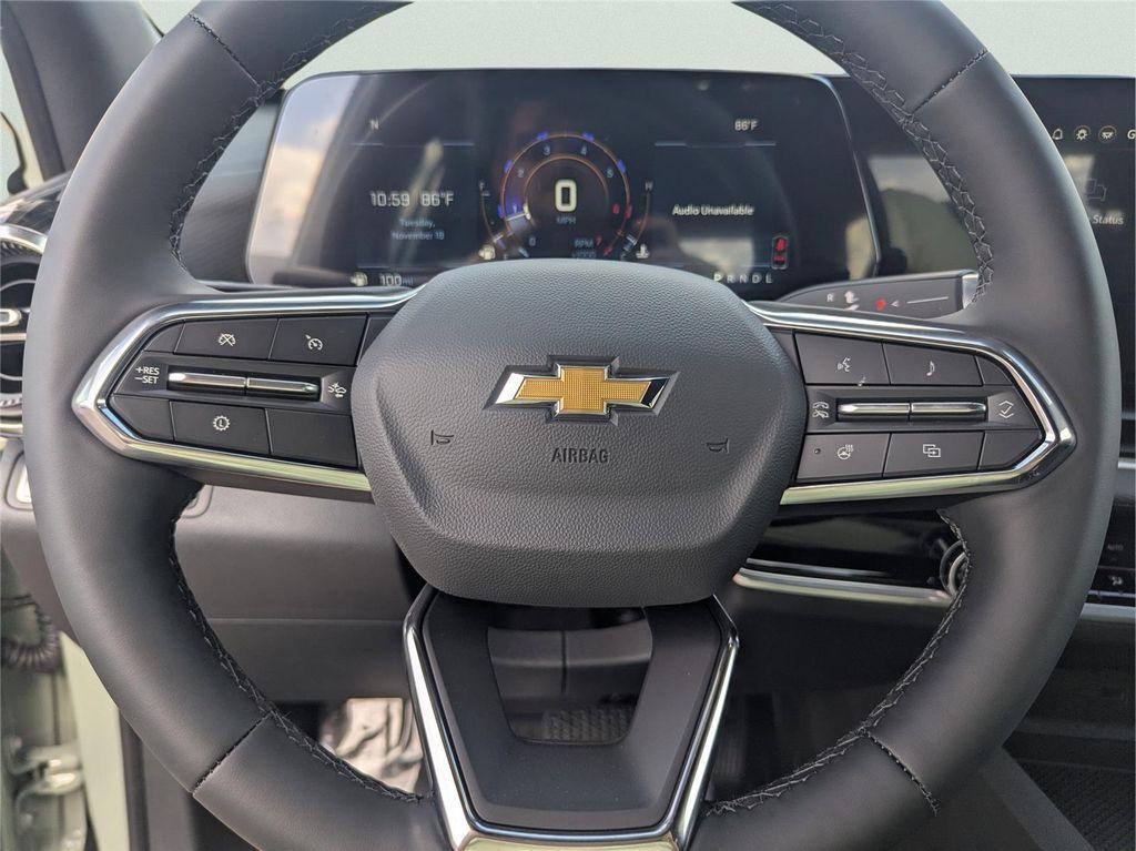 new 2026 Chevrolet Equinox car, priced at $32,029