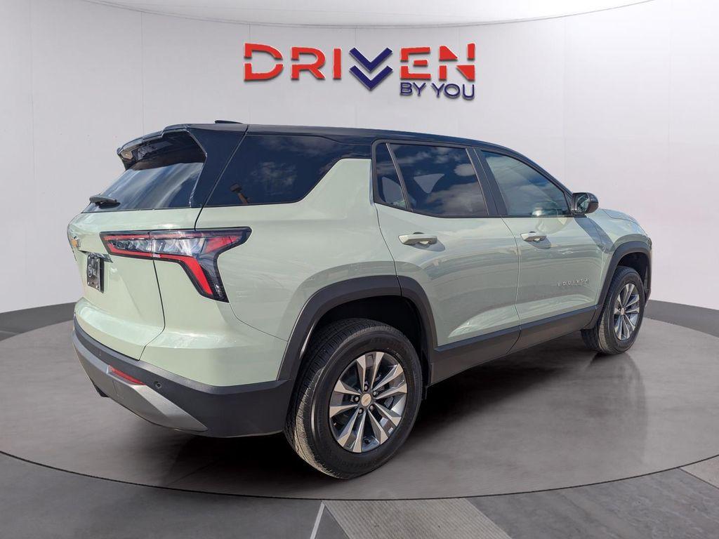 new 2026 Chevrolet Equinox car, priced at $32,029