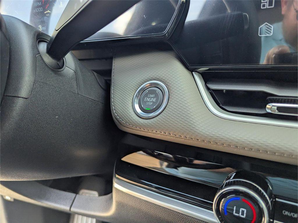 new 2026 Chevrolet Equinox car, priced at $32,434