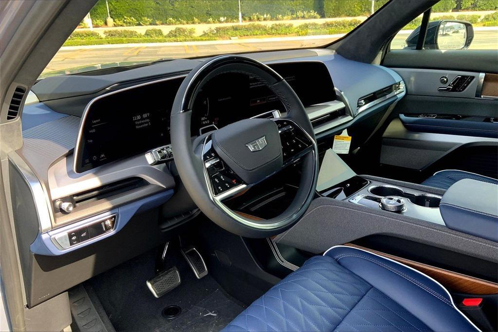 new 2026 Cadillac VISTIQ car, priced at $94,715