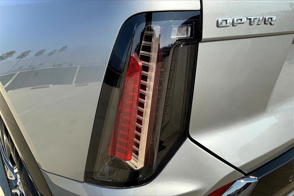 new 2025 Cadillac OPTIQ car, priced at $55,615