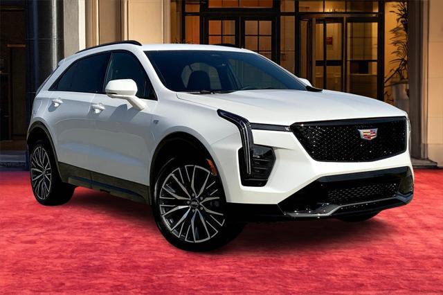 new 2025 Cadillac XT4 car, priced at $44,115