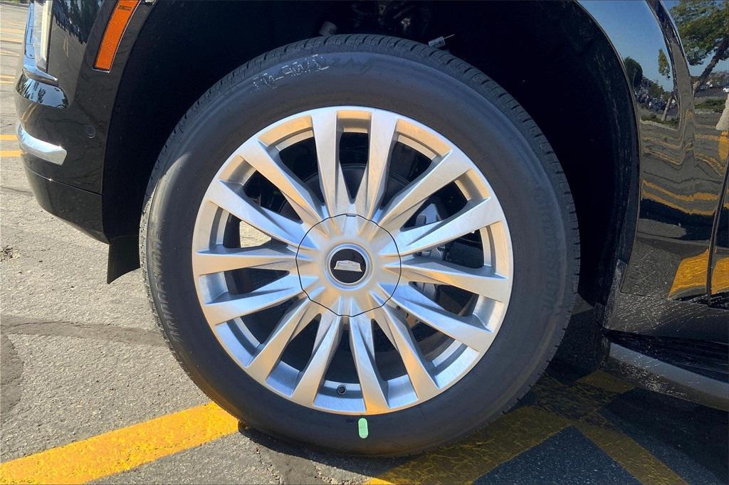 new 2026 Cadillac Escalade ESV car, priced at $97,305