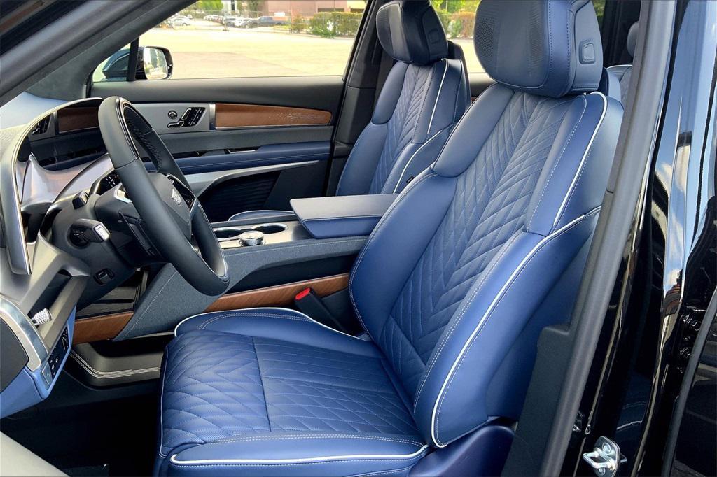 new 2026 Cadillac VISTIQ car, priced at $94,715