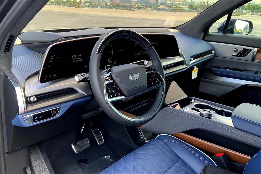 new 2026 Cadillac VISTIQ car, priced at $94,715