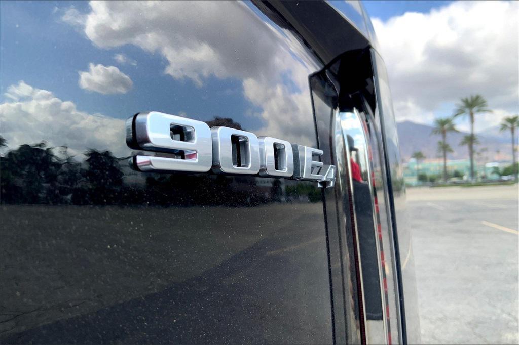 new 2026 Cadillac VISTIQ car, priced at $94,715