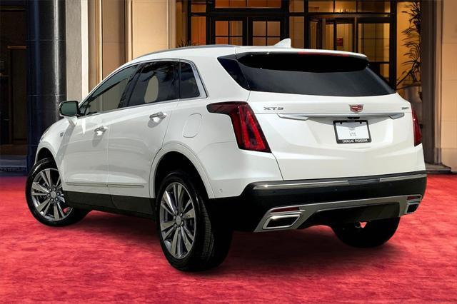 new 2024 Cadillac XT5 car, priced at $55,390