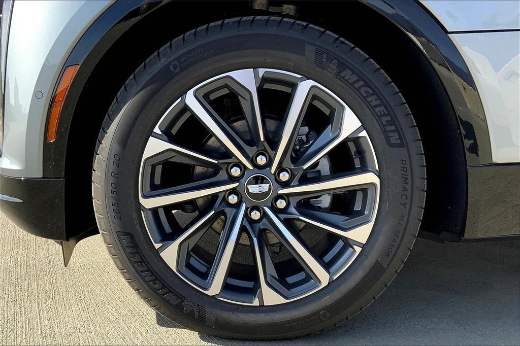 new 2025 Cadillac LYRIQ car, priced at $63,990