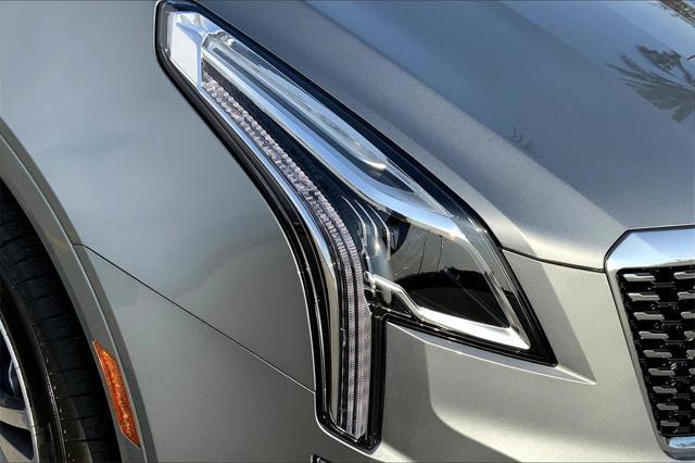 new 2024 Cadillac XT5 car, priced at $54,865