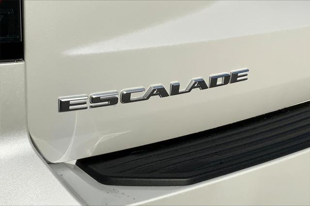 new 2024 Cadillac Escalade ESV car, priced at $111,715