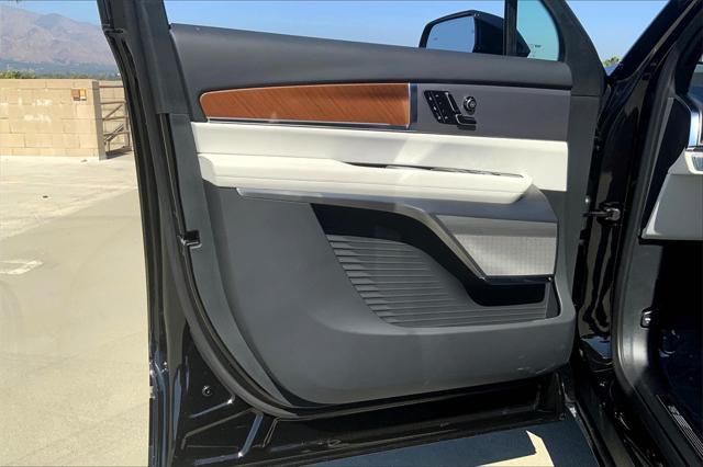 new 2026 Cadillac VISTIQ car, priced at $81,015