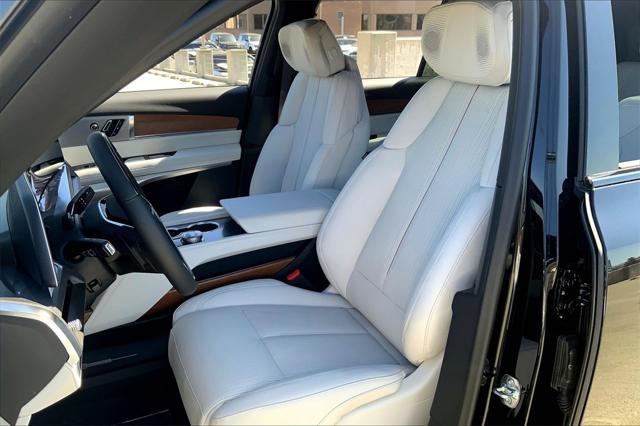 new 2026 Cadillac VISTIQ car, priced at $81,015