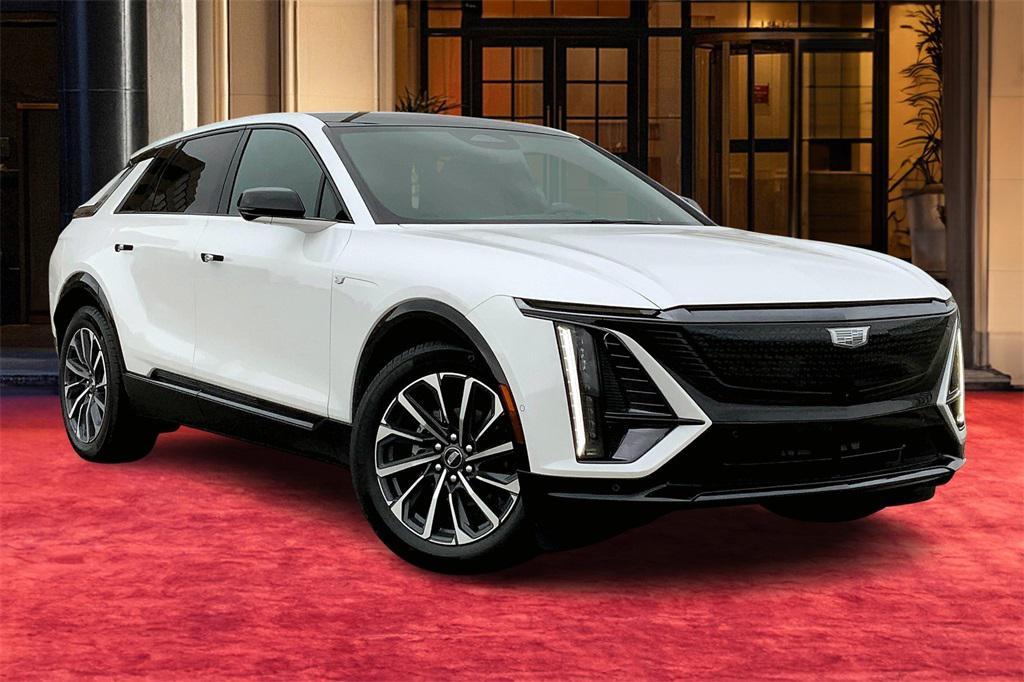 new 2025 Cadillac LYRIQ car, priced at $65,215