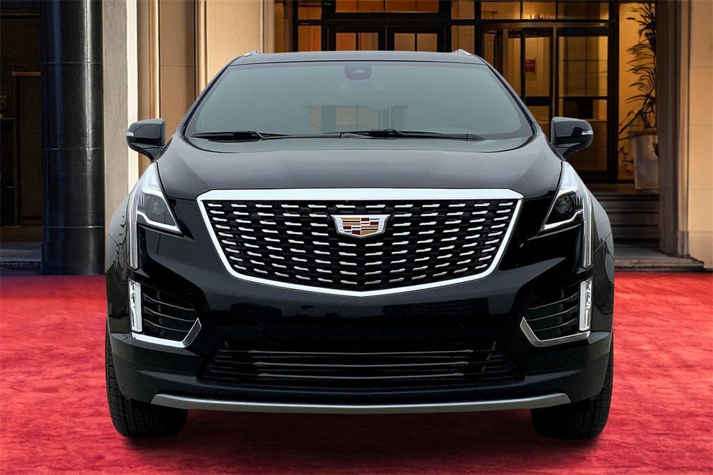 new 2025 Cadillac XT5 car, priced at $52,815