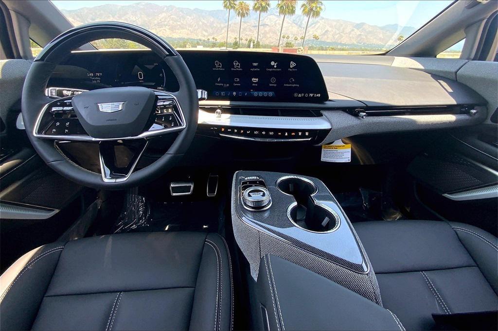 new 2025 Cadillac OPTIQ car, priced at $55,265