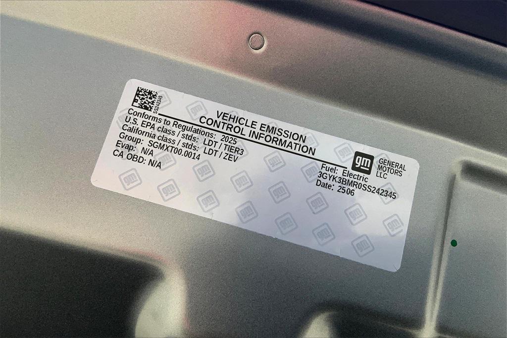 new 2025 Cadillac OPTIQ car, priced at $55,265