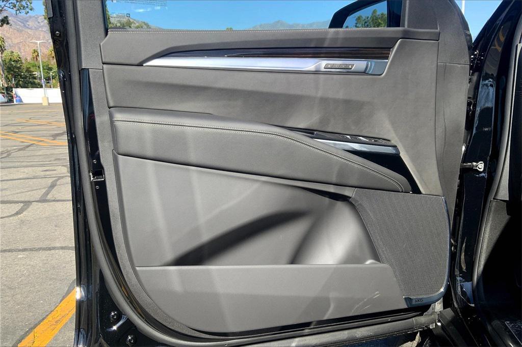 new 2026 Cadillac Escalade ESV car, priced at $97,305