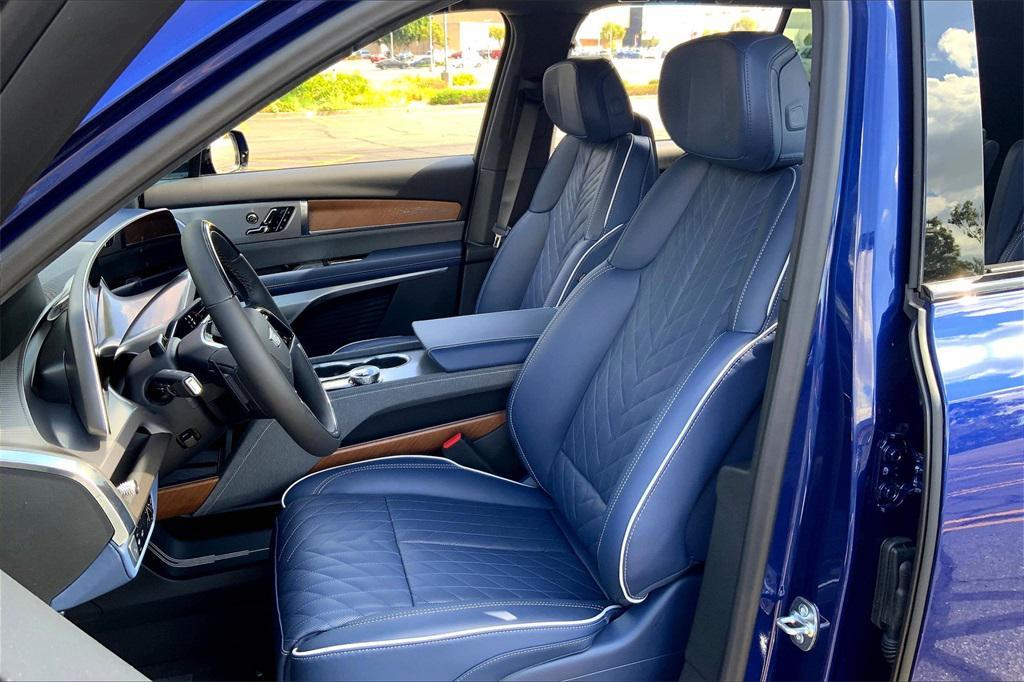 new 2026 Cadillac VISTIQ car, priced at $94,715