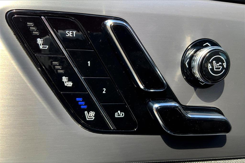 new 2026 Cadillac VISTIQ car, priced at $94,715