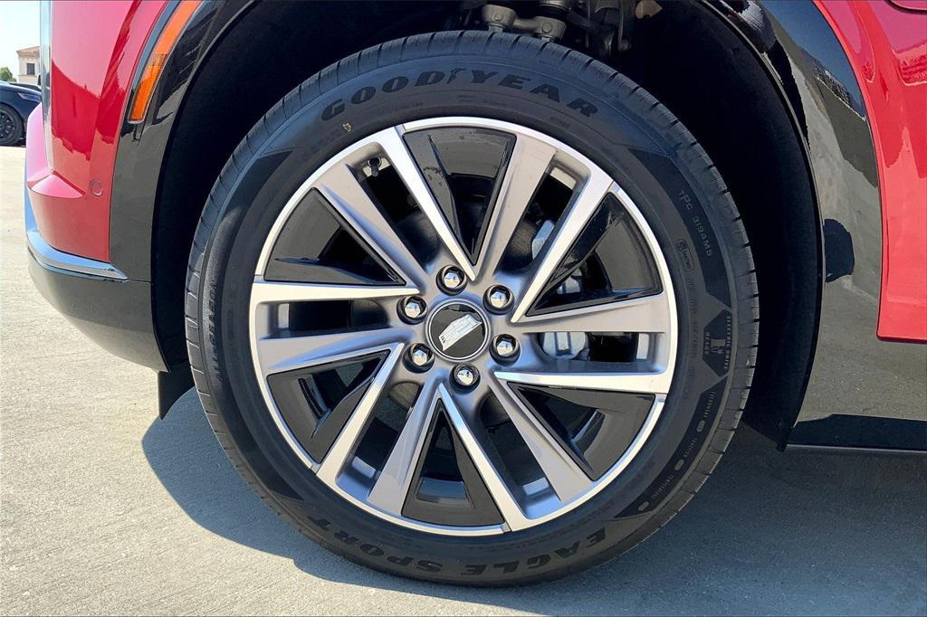 new 2026 Cadillac VISTIQ car, priced at $81,615