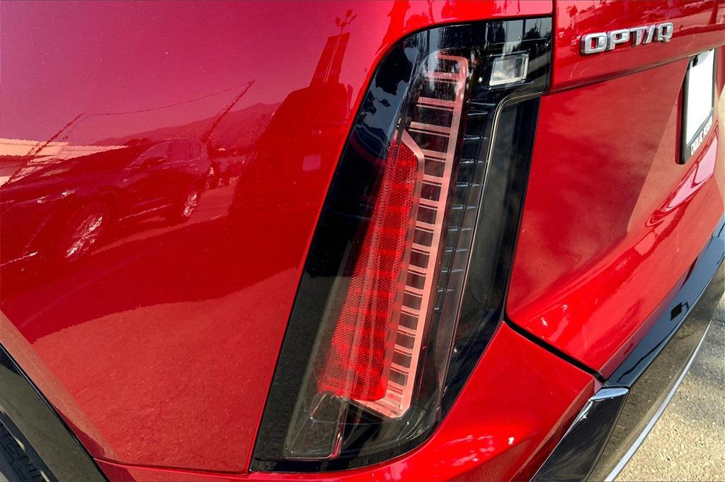 new 2025 Cadillac OPTIQ car, priced at $58,315