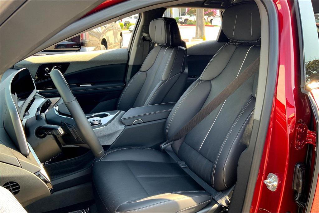 new 2025 Cadillac OPTIQ car, priced at $58,315