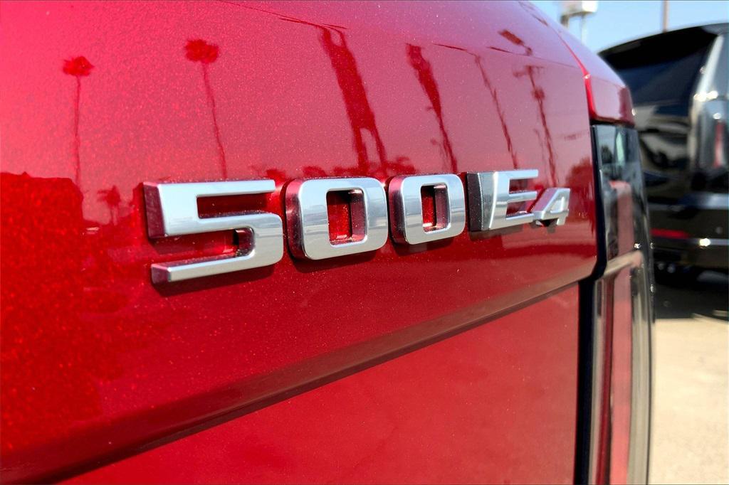 new 2025 Cadillac OPTIQ car, priced at $58,315