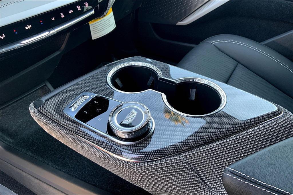 new 2025 Cadillac OPTIQ car, priced at $58,315